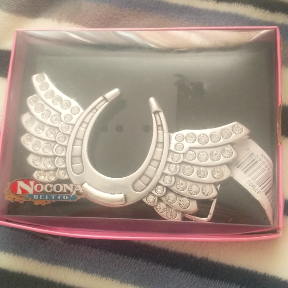 Western...Silver Bling Belt Buckle....Horseshoe design